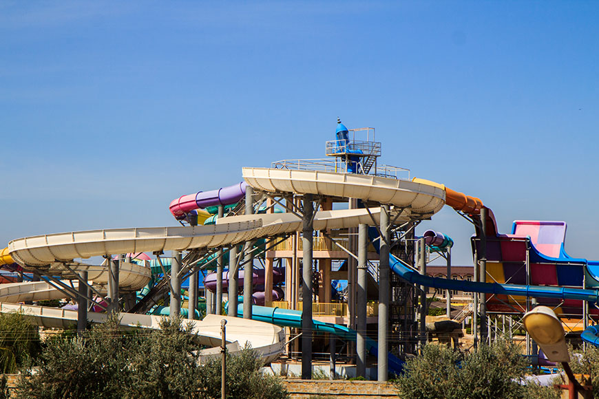 Крым, Саки, пляжный отдых на берегу моря в Прибрежном в отеле Дюльбер. 