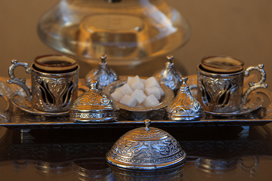 Напитки в баре отеля Дюльбер. 