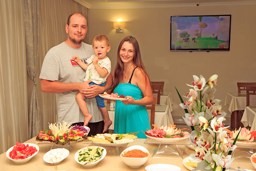 Семейный отель в Прибрежном, отдых с питанием в Крыму. 