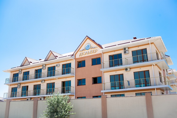 Отдых в Прибрежном у моря. 