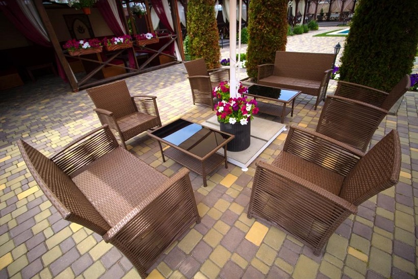 Крым, база отдыха в Саках. 