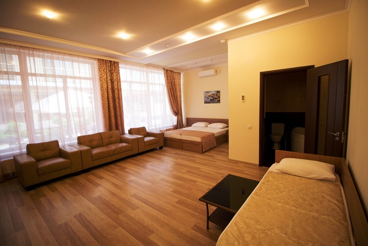 Крым, Евпатория, отдых 2026 в гостевых домах. 