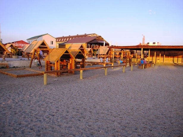 Лучшие пляжи Крыма для отдыха. Прибрежное, Евпатория. 